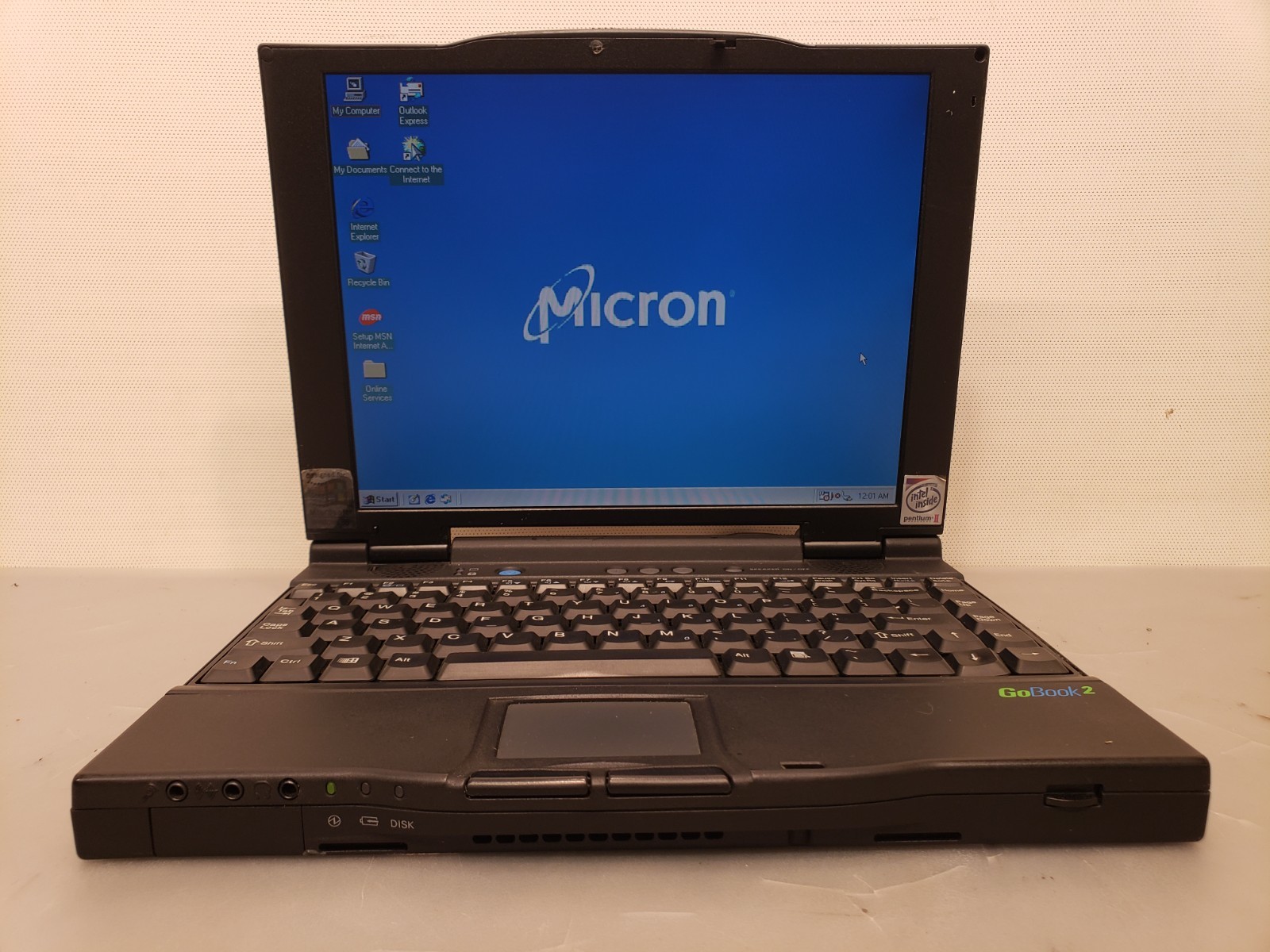 Vintage Micron GoBook-2 Pentium II 266MHz 32MB 4GB Win98-SE *Working *AS-IS