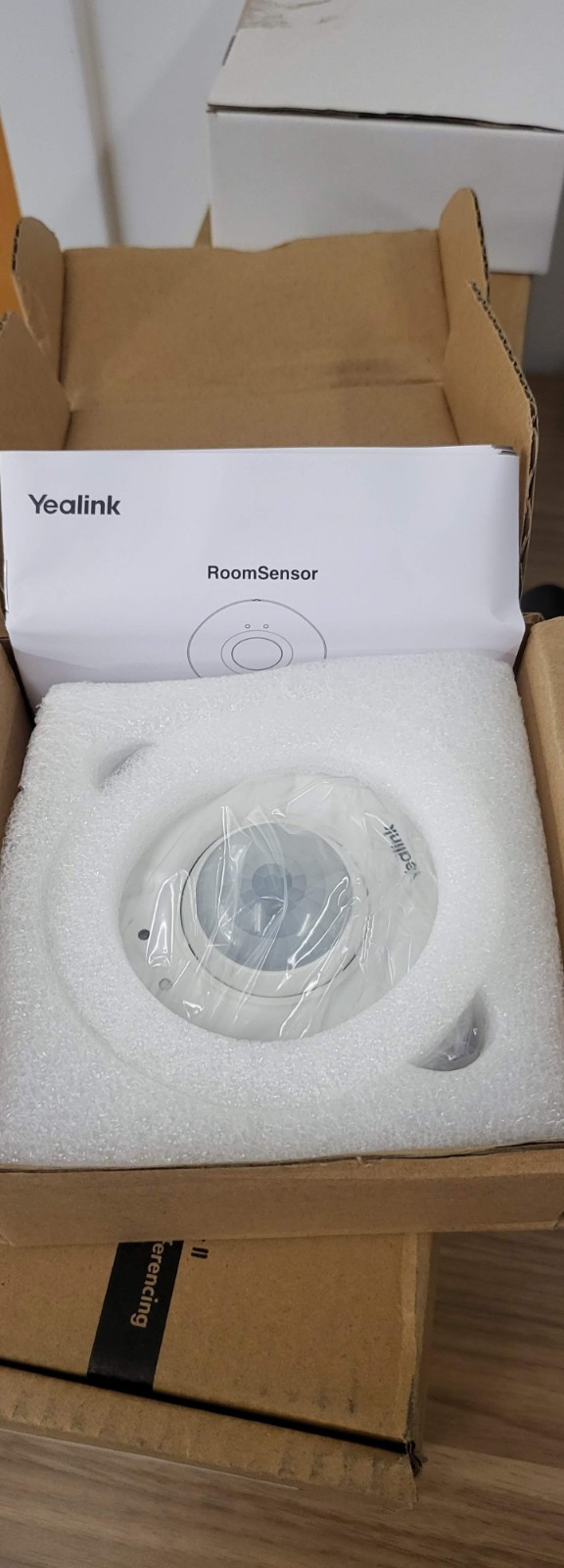 Yealink ROOMSENSOR Battery Powered Bluetooth Occupancy Sensor