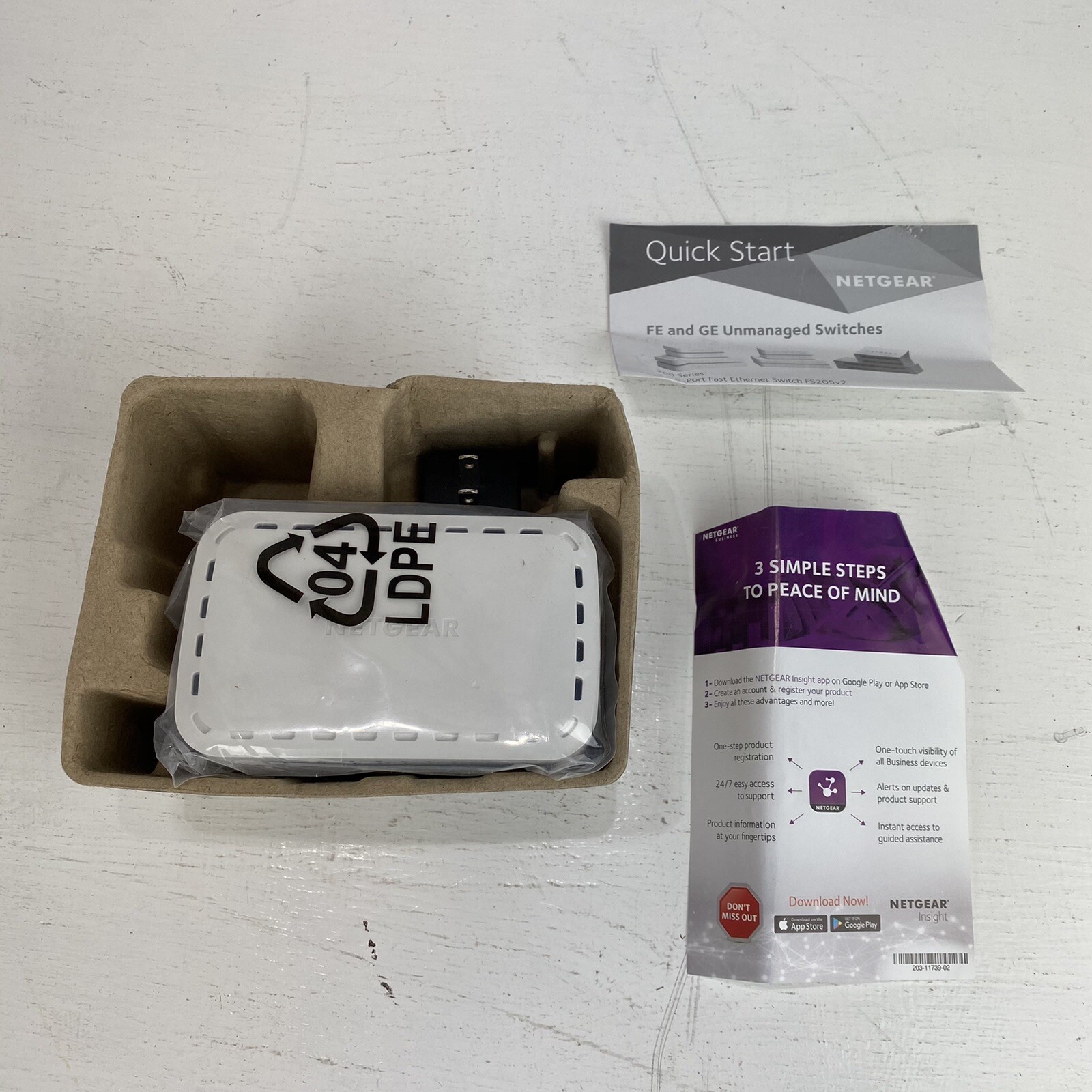NETGEAR 5-Port Unmanaged Gigabit Switch (GS605) GS605NA