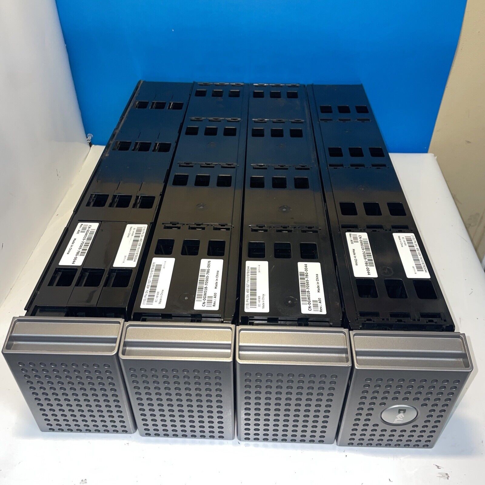 (Set of 4) IBM Dell 0GW015 0GW018 0XR019 POWERVAULT TL4000 LEFT & RIGHT MAGAZINE