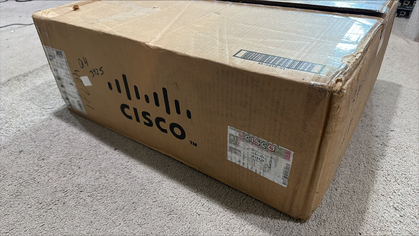NEW CISCO 3925E/K9 4-Port GIGABIT INTEGRATED SERVICES ROUTER CISCO3925E/K9 NOB