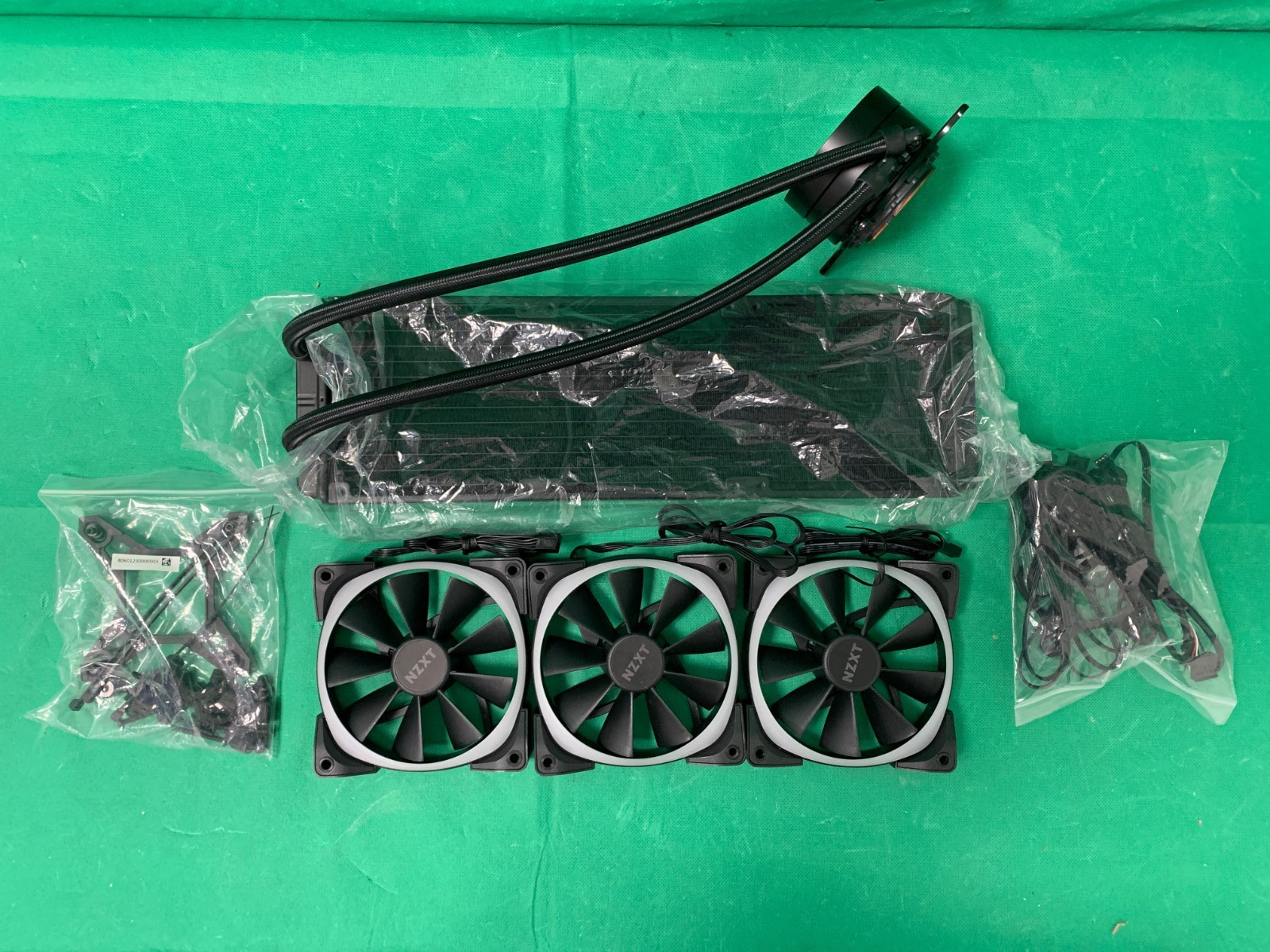 NZXT Kraken X73 RGB 360mm Liquid Cooler - Black (RL-KRX73-R1)