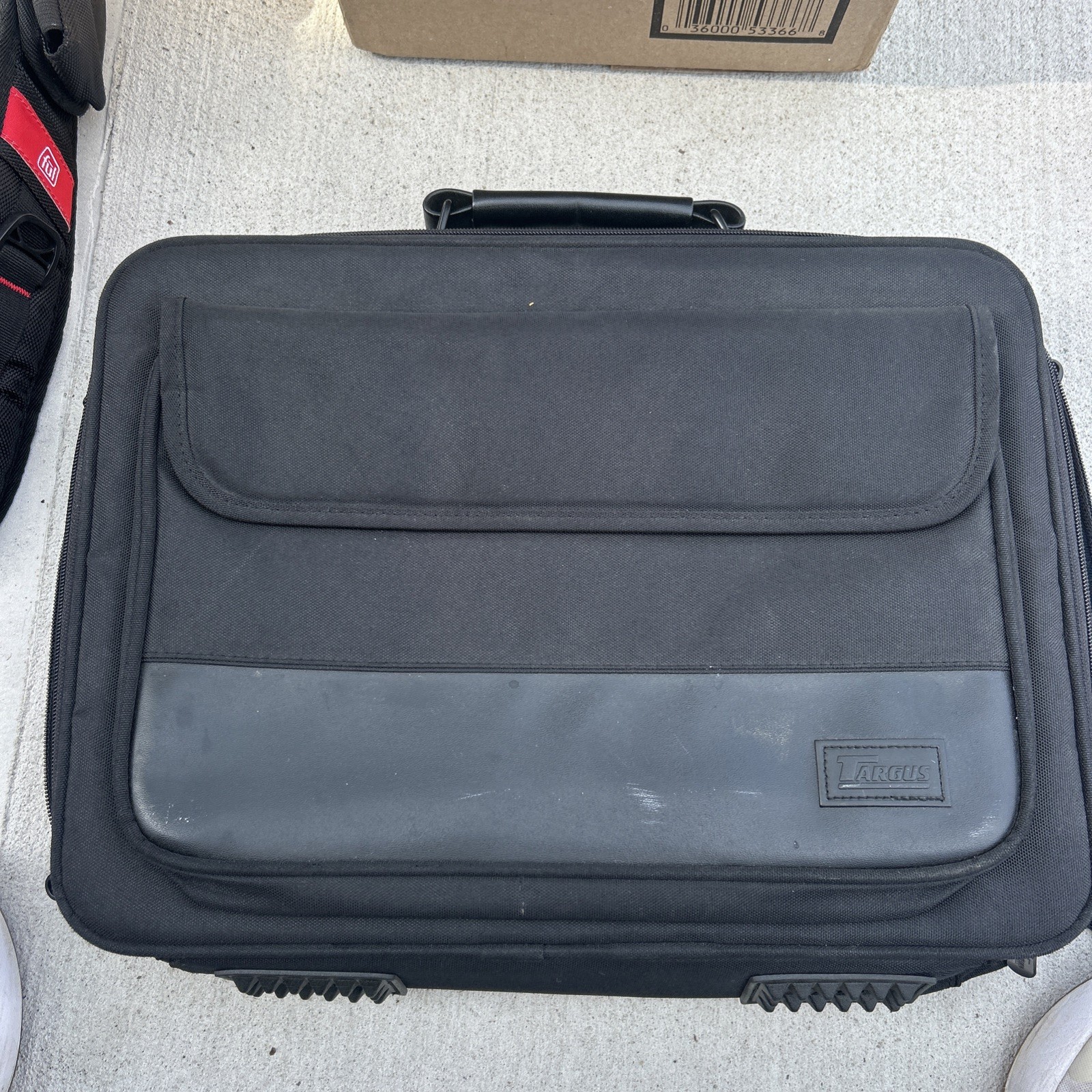 Targus Black Canvas Laptop Briefcase Hand Carry OCN1
