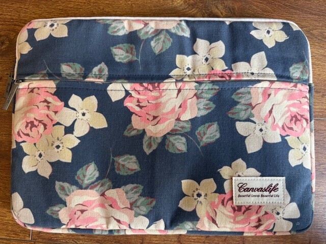 Canvaslife Navy Blue with White Pink Flowers Padded Laptop Case Zip Closure