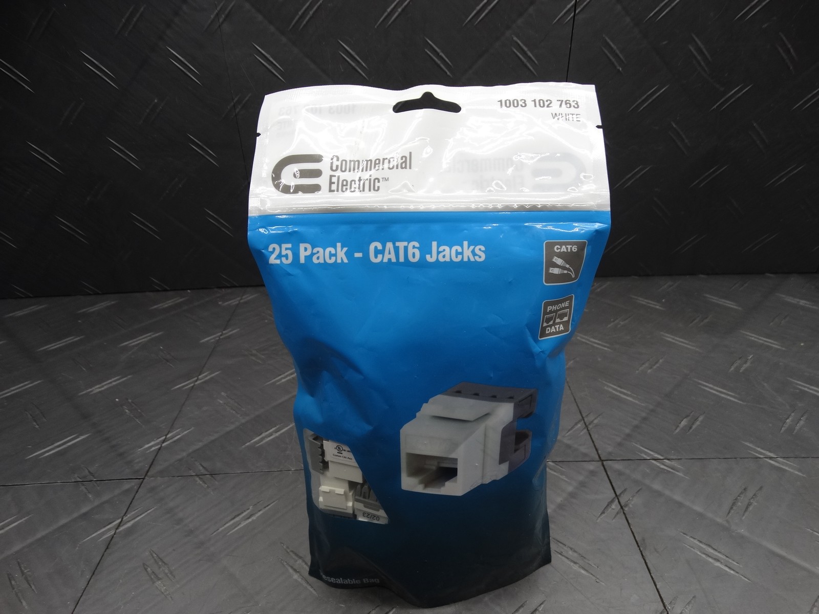 Commercial Electric Cat6 Jacks - 25 Pack White 5016-25-WH-VN