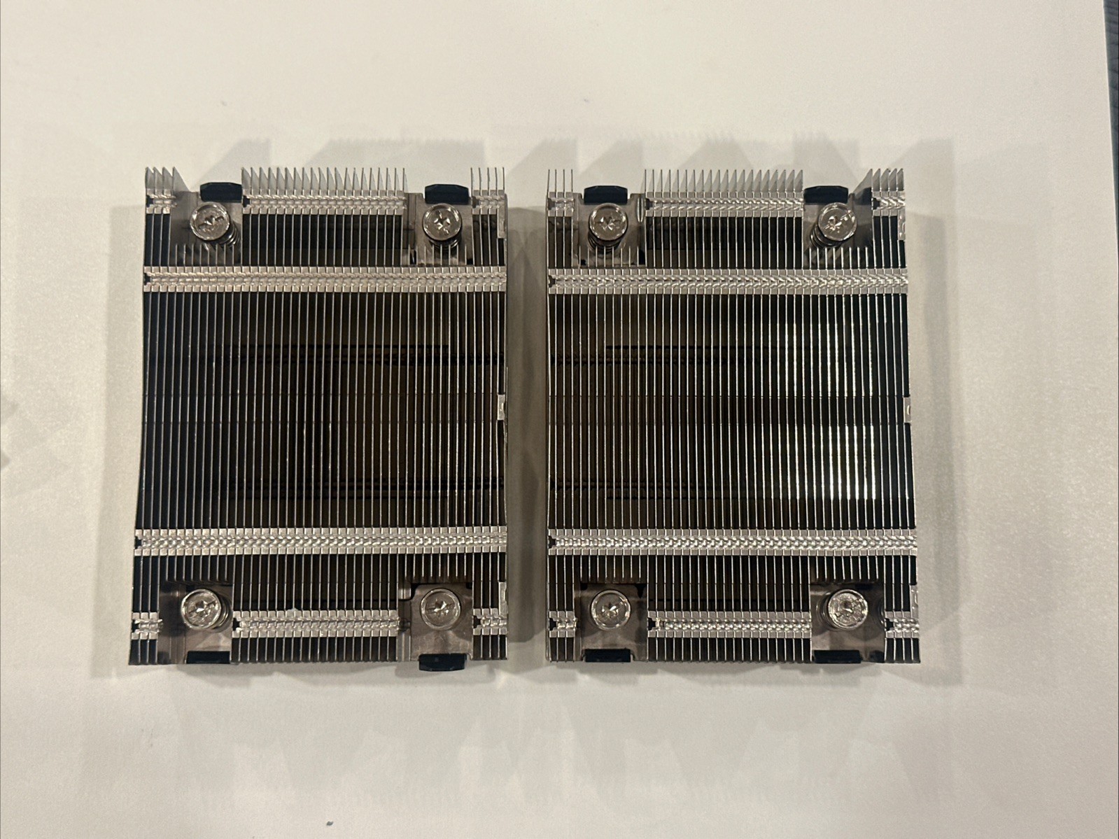 Pair HP DL360p Gen8 1U CPU Heatsink 734040-001 735506-001 Working Pull