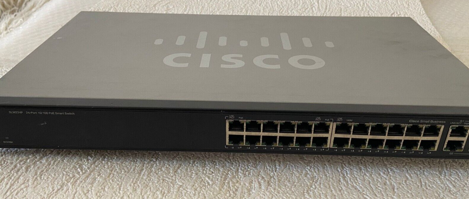 CISCO - SLM224P V01 - 24-Port 10/100 POE Smart Switch - Used
