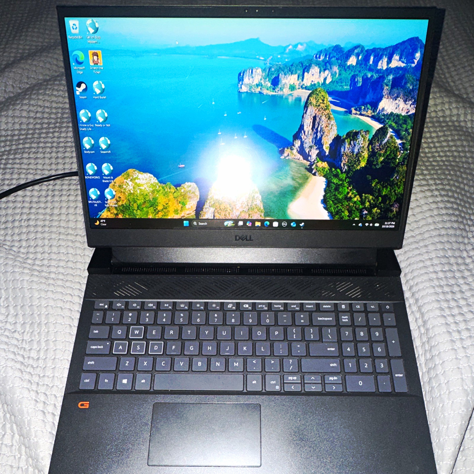 Dell G15 5511 15.6" Gaming i7-11800H RTX 3060 16GB RAM