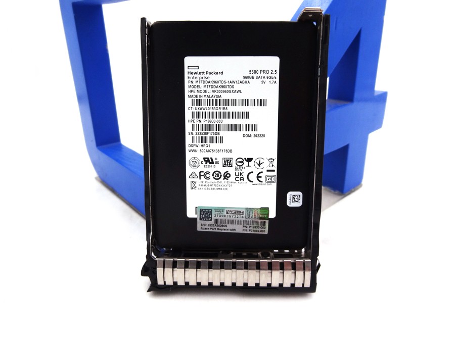 HP P21082-001 960GB SATA SFF RI SC SSD - P19939-B21