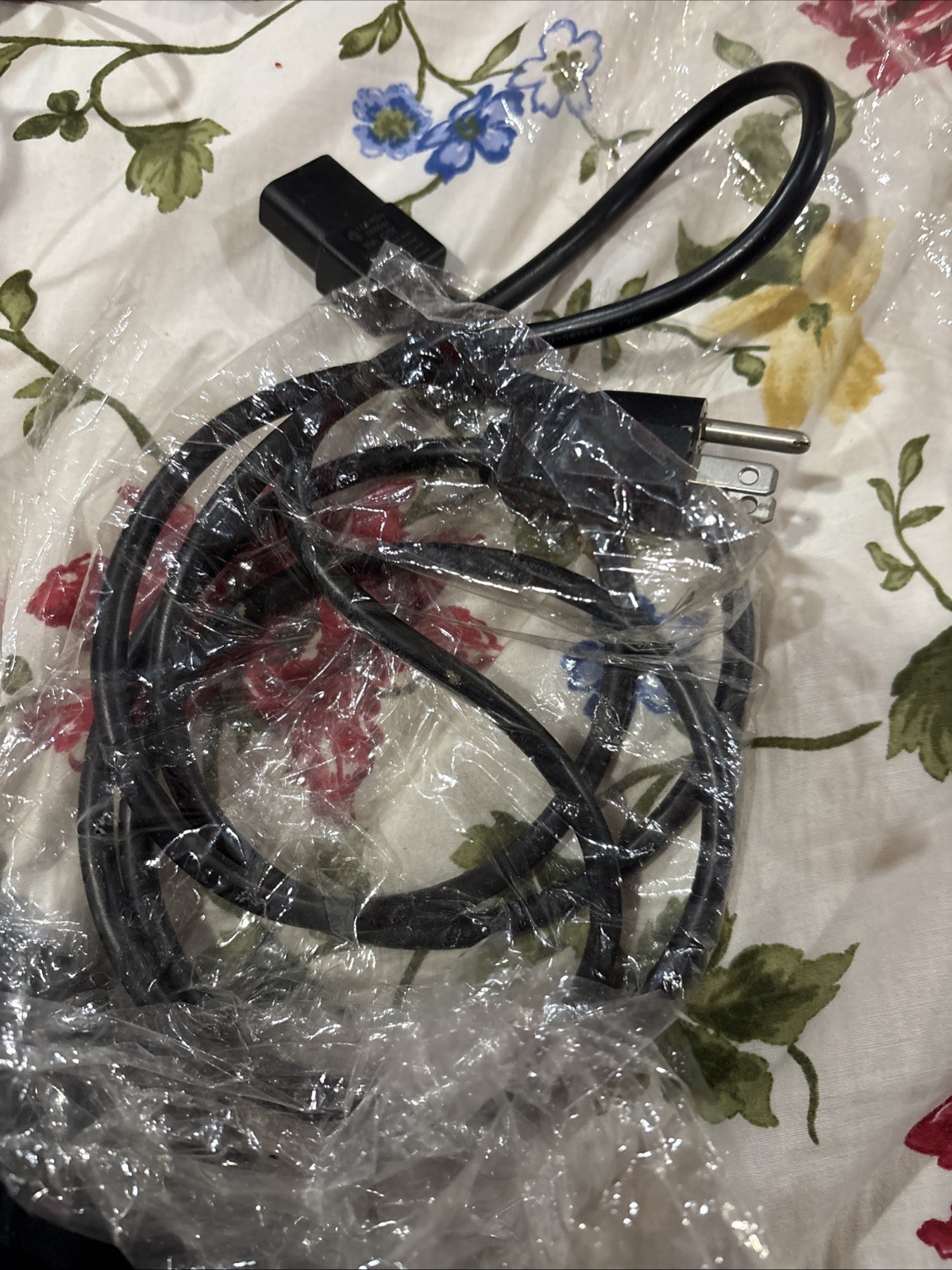 King-Cord KC-003 and KC-001 Power Cord - Black - Three-Prong 10A 125V For USA