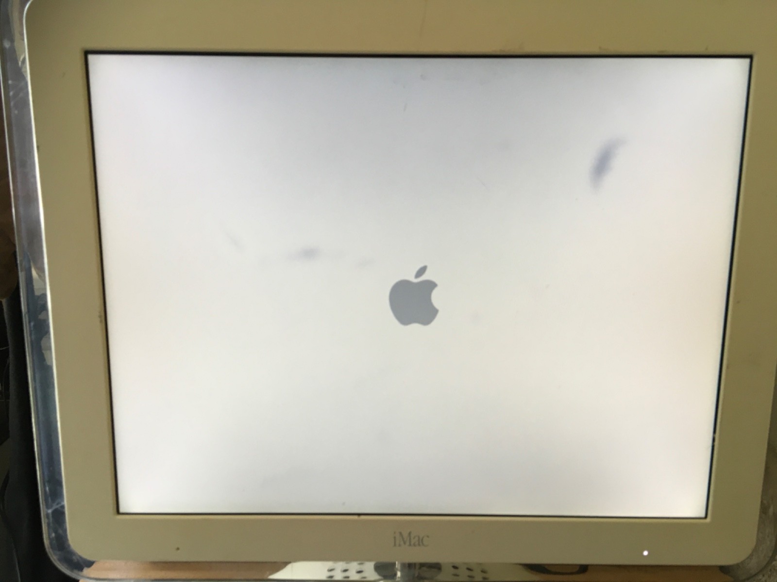 Powers On Vintage Original Apple IMac G4 15” screen Sold As Is