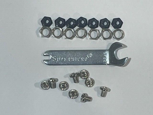 SuperMicro 9/32 Wrench + Philips Screws x 9 + Standoffs x 7 CSE-826TQ-R500LPB
