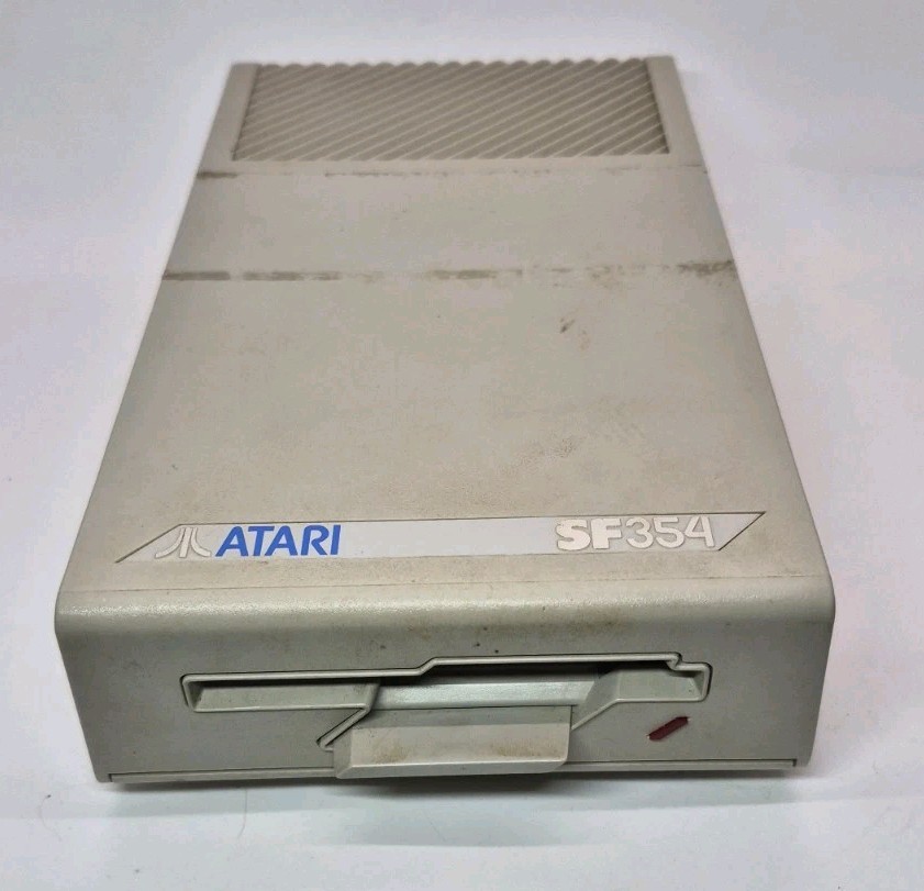 Atari SF354 External 3.5" Floppy Drive Atari ST,  "" UNTESTED, ONLY FOR PARTS ""