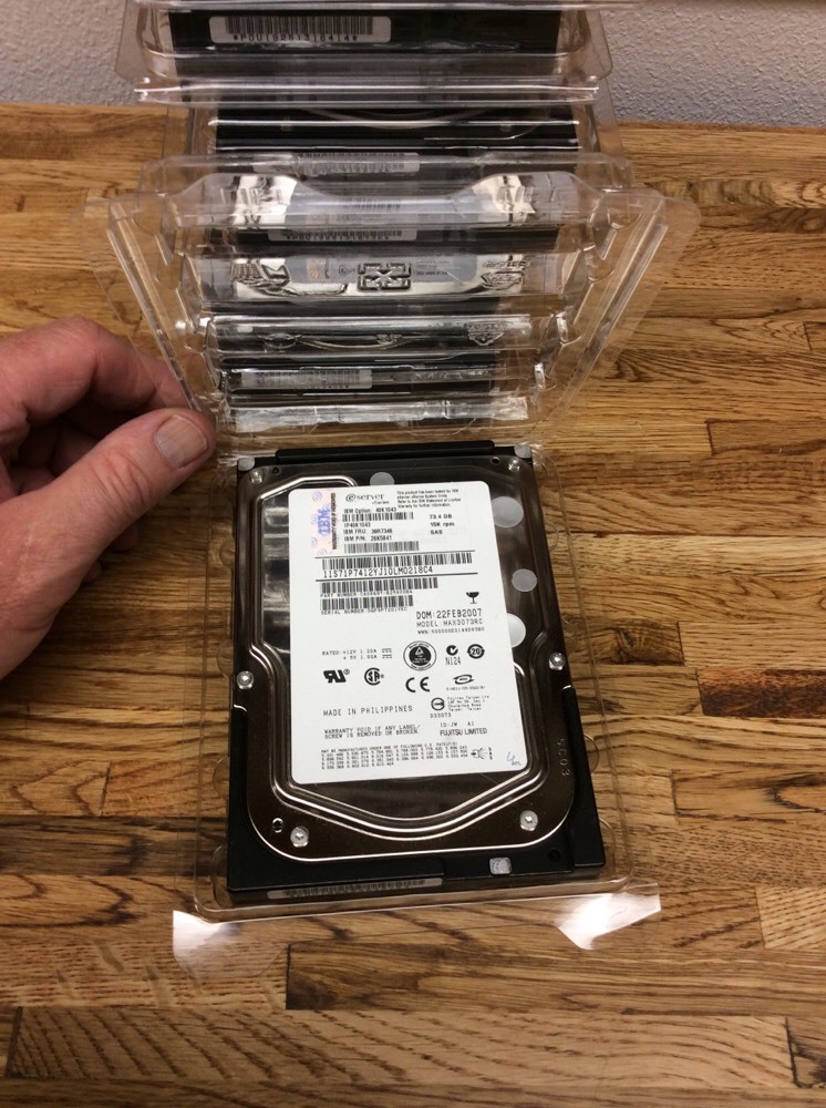 39R7348 - IBM Maxtor 73GB 15K HDC06 SAS 3.5"  wo/Tray 8K073S0