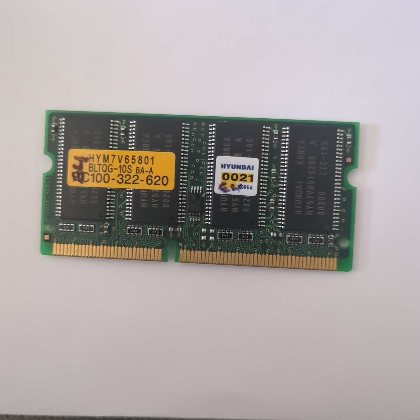 Hyundai PC100U-322-620 64MB SoDIMM PC Laptop Memory 100MHz CL3 Vintage Retro