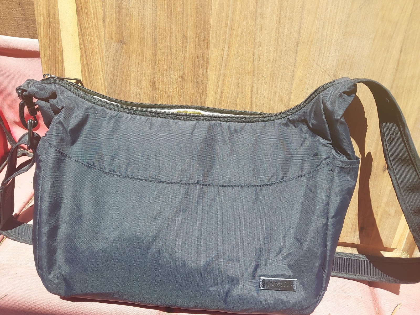 Pacsafe MetroSafe RFID SAFE Laptop  Crossbody Black Bag