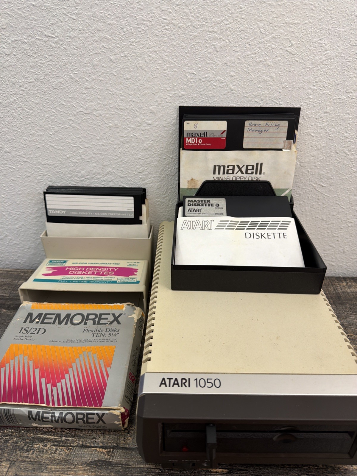 Vintage Atari 1050 Disk Drive + 5.25” Floppy Disk Collection 1980s Untested