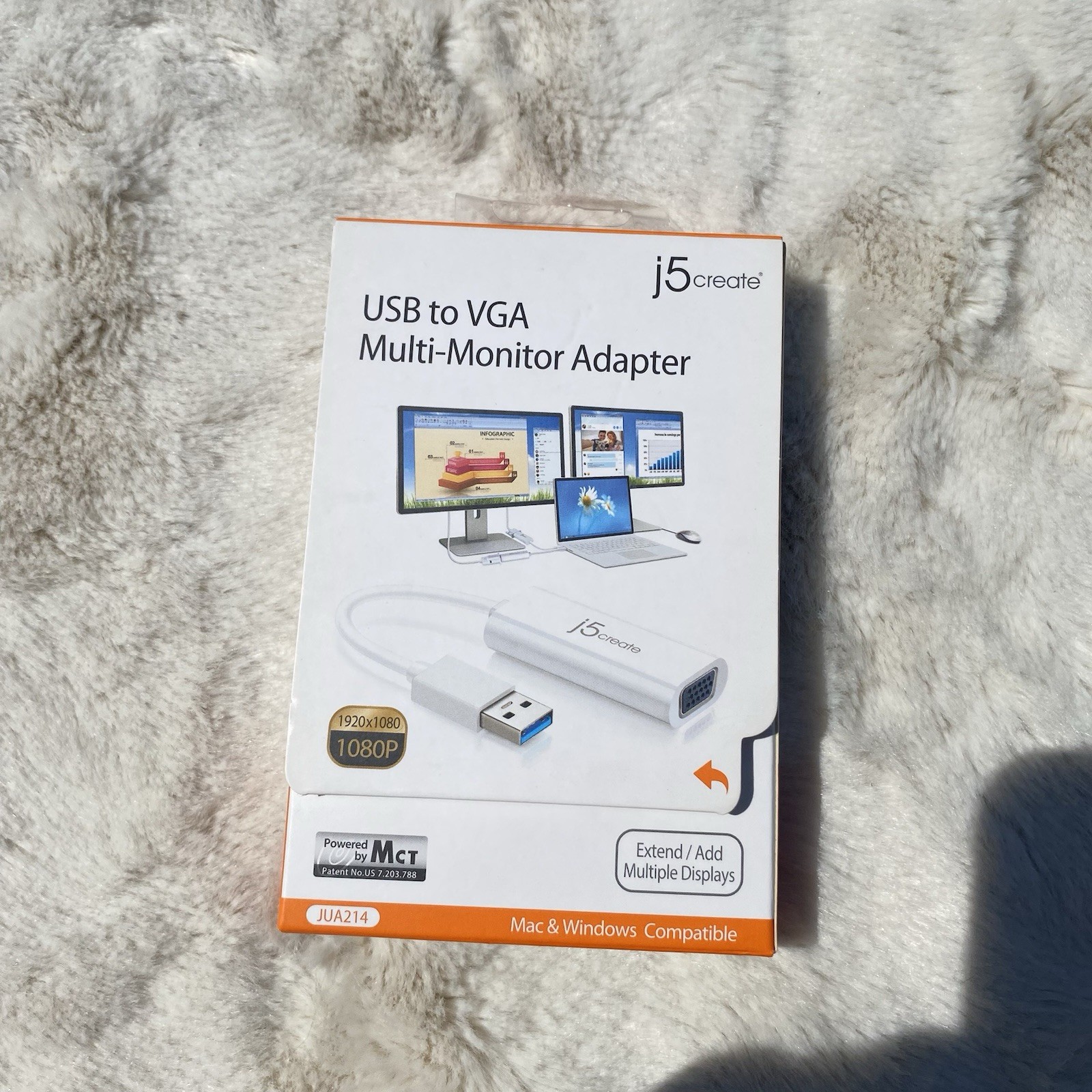 j5Create JUA214 USB to VGA Multi Monitor Adapter White