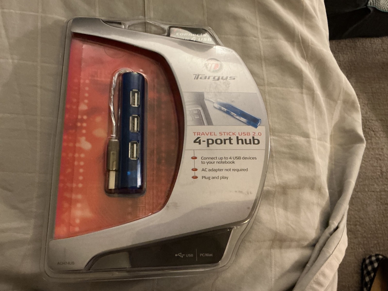 Targus Ultra-Mini USB 2.0 4-Port Hub - B000A7NRQ2 Great for Travel New in Pkg