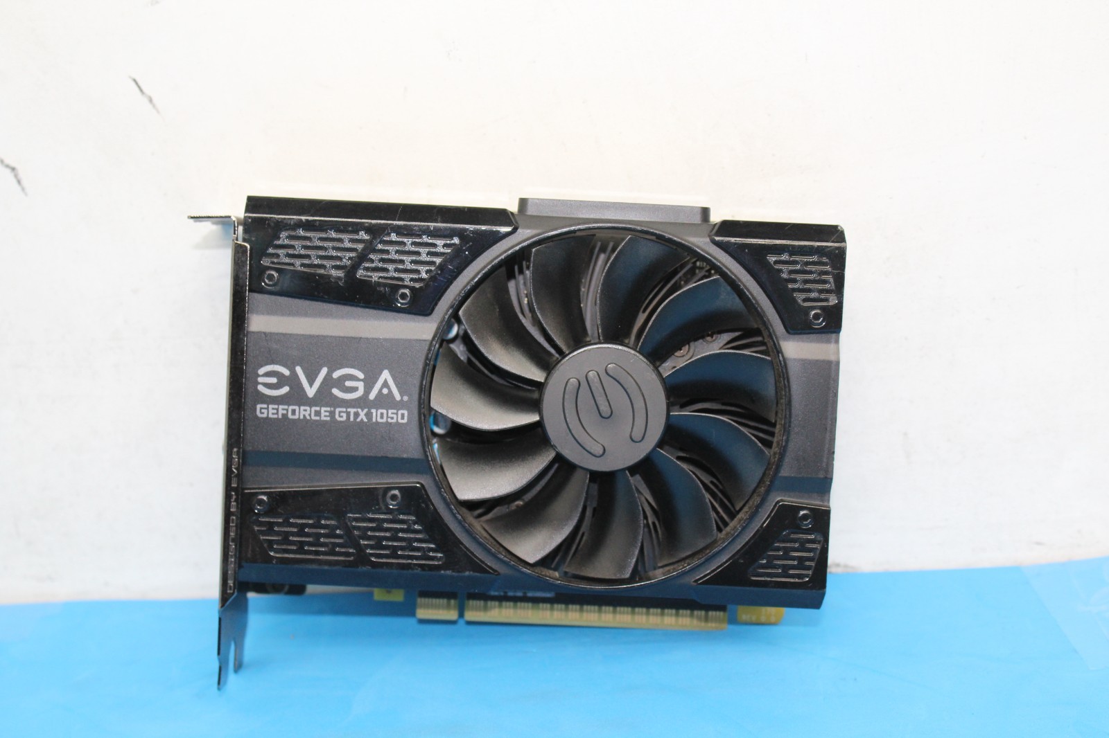 EVGA GeForce GTX 1050 3GB PCI Express x16 Graphics Card 03G-P4-6153-KR T9-A11