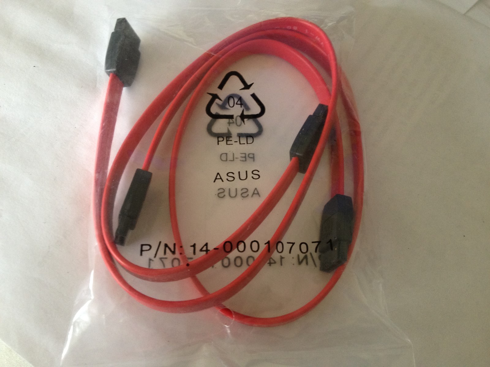 ASUS SATA 14-000107071 Qty 2  19"