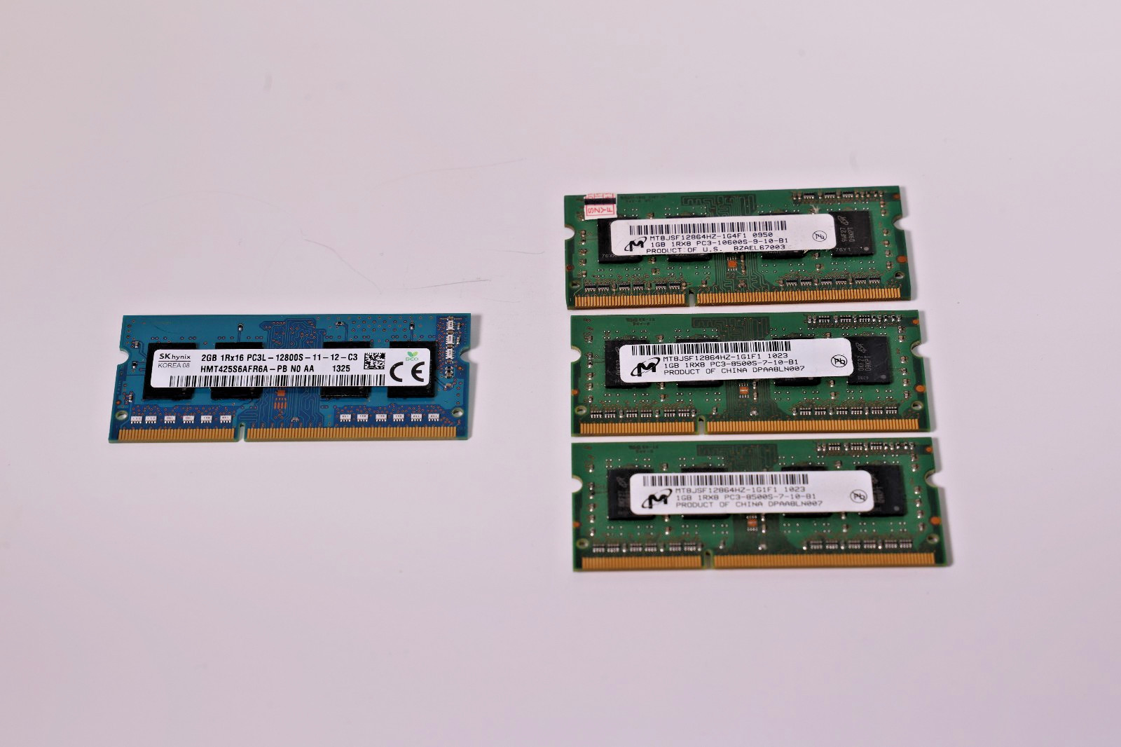 5GB 4 Sticks of DDR3 Memory Stick Laptop PC3 1gb x3 and 2gb x1 |O13