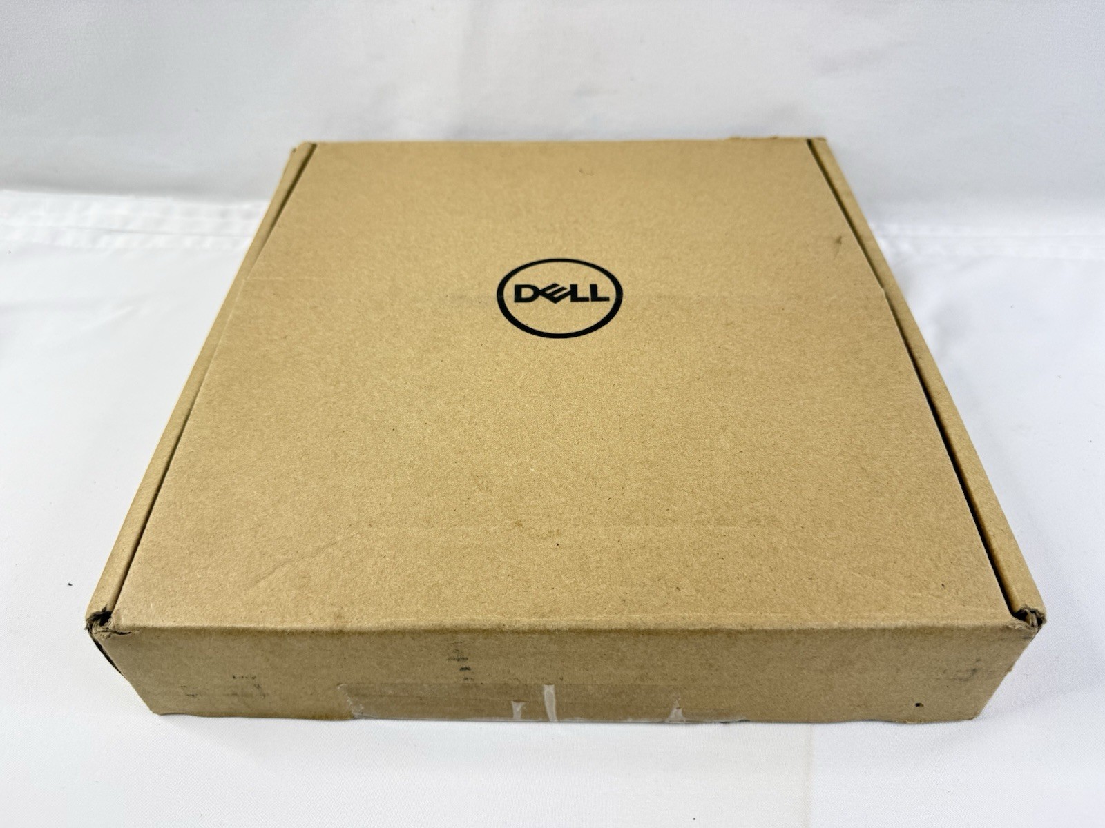 New Dell Performance Dock WD19DCS Docking Station W/ 240W Power Adapter