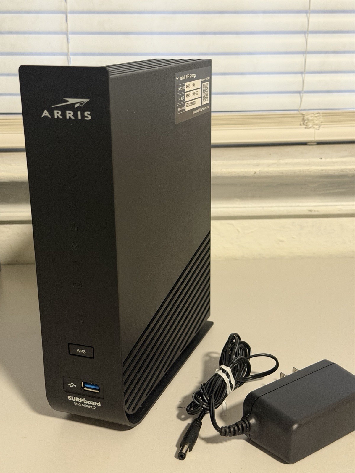 ARRIS SURFboard SBG7400AC2 DOCSIS 3.0 Dual-Band Wi-Fi Cable Modem Router