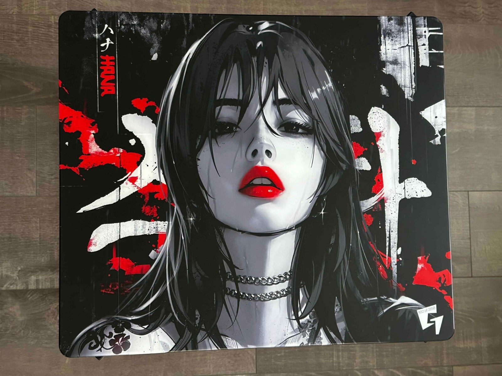 LIMITED EDITION #932 GLSSWRKS Hana Premium Glass Mouse Pad 490x420mm Used