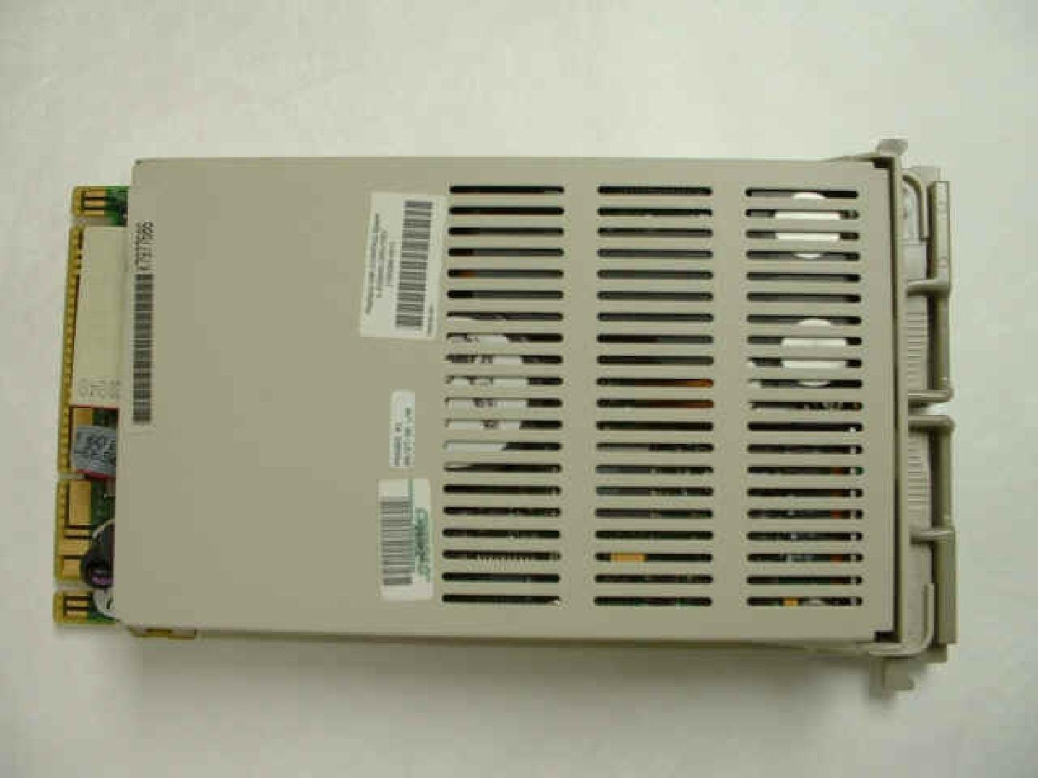 Compaq HP 4.3GB Wide SCSI Hot Plug Hard Drive with Tray 199598-001