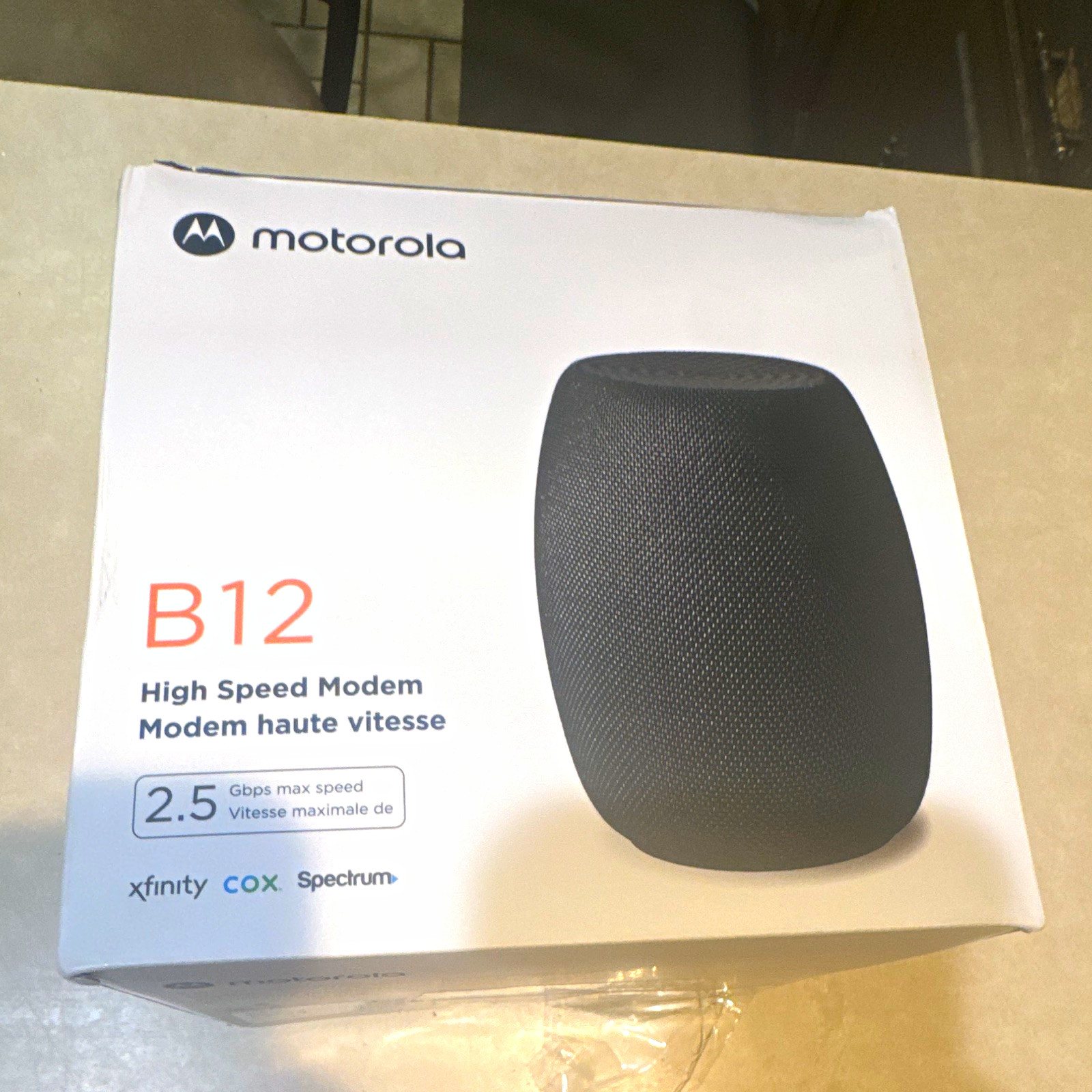 Motorola B12 DOCSIS 3.1 Cable Modem 2.5 Gbps, 1x RJ-45 Xfinity/Cox