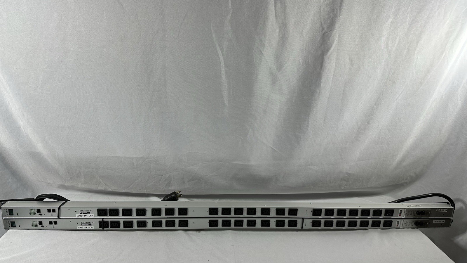 X2 BayTech RPC28ADE-NC 28-Outlet Switched Rack PDU Remote Power Controller 120V