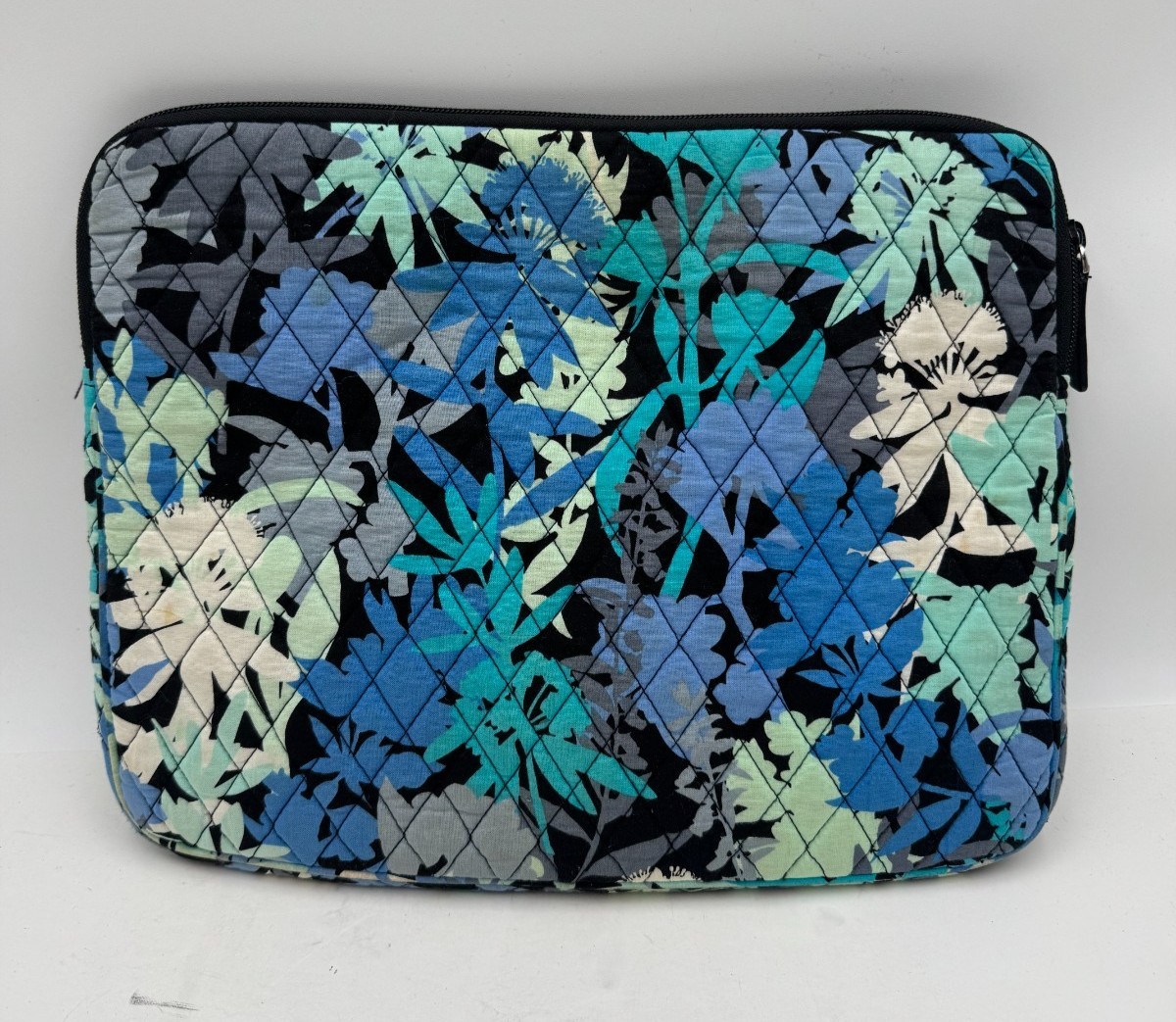 Vera Bradley Multicolor Cotton Floral Laptop Sleeve Diamond Stitched Case Bag