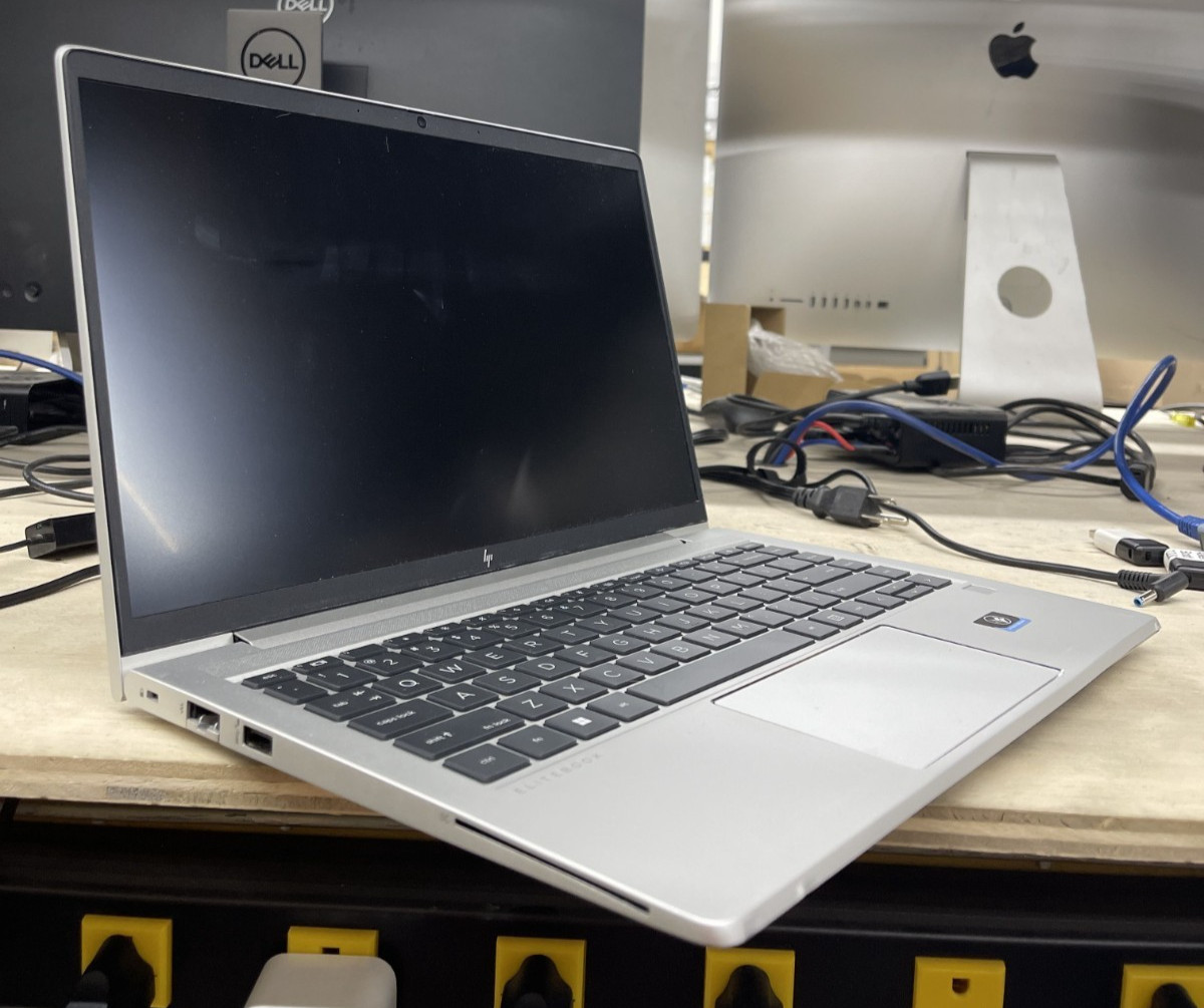 HP EliteBook 645 G9 14" Ryzen 7 Pro 5875U 2GHz 16GB RAM 512GB SSD Win 11 Pro