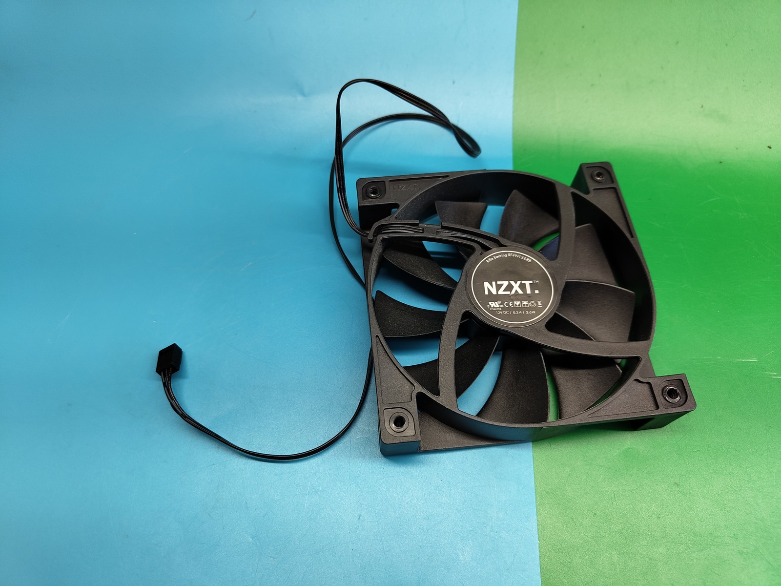 NZXT RF-FN122-RB 120mm Case Fan with Rifle Bearing
