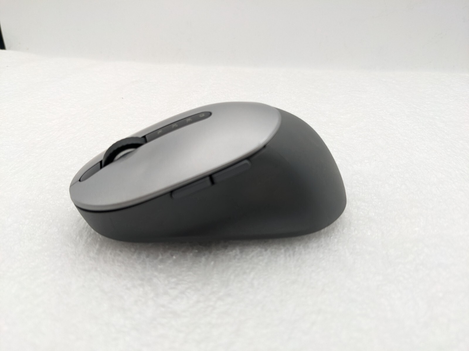 Dell Multidevice Wireless Mouse - MS5320Wc NO DONGLE Silver BLUETOOTH w/ Free SH