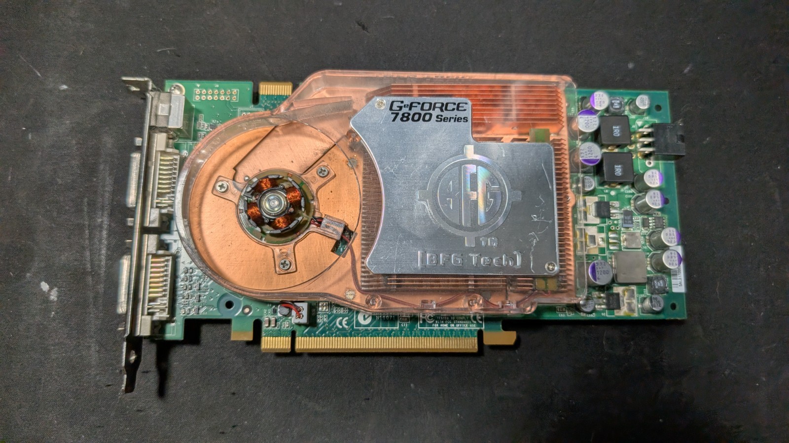 BFG Technologies NVIDIA GeForce 7800 GT (BFGR78256GTOC) 256MB PCIE Broken FAN
