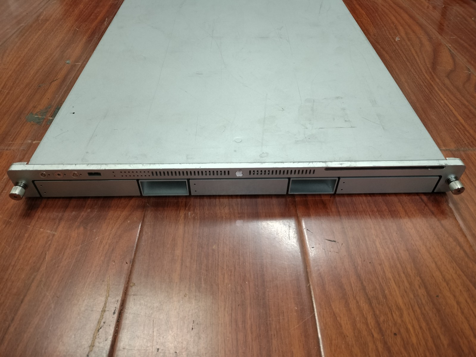 Apple Xserve A1279 EMC 2279 Early 2009 Intel Xeon 2.26GHz Quad Core Mac Rack Ser