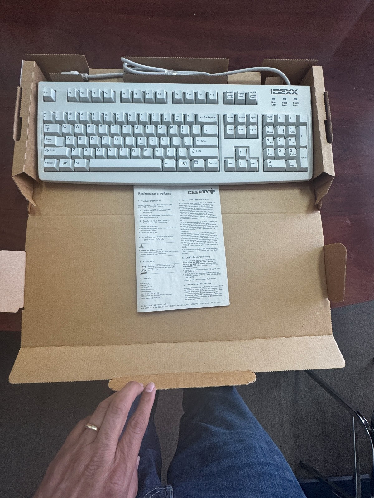 NEW CHERRY G83-6414LBNUS-0 KEYBAORD