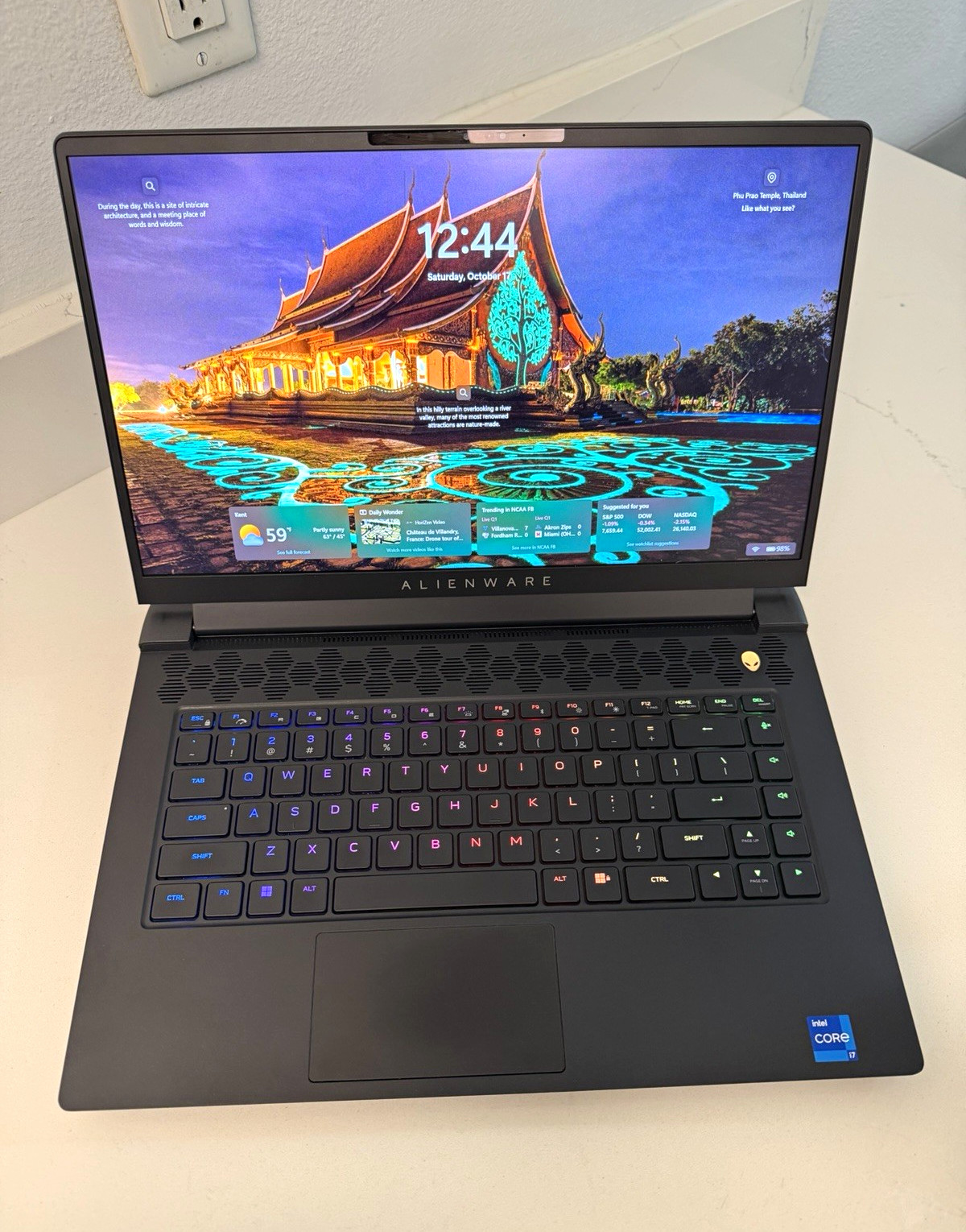 Alienware m15 R7 i7-12700H 16GB 1TB SSD RTX 3060 Win11 Home Black