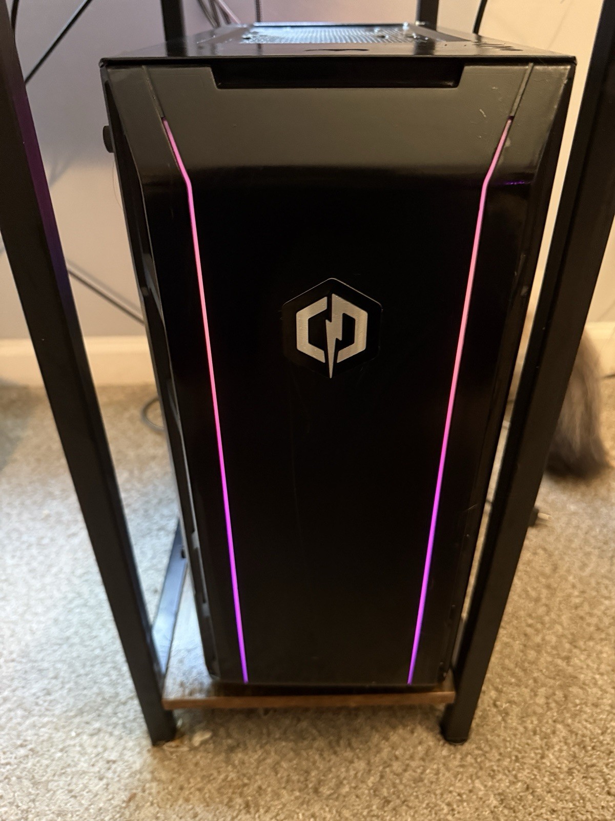 CyberPowerPC Gamer Ultra GUA1600BST AMD FX 8GB RX 560 1TB HDD RGB PC Desktop