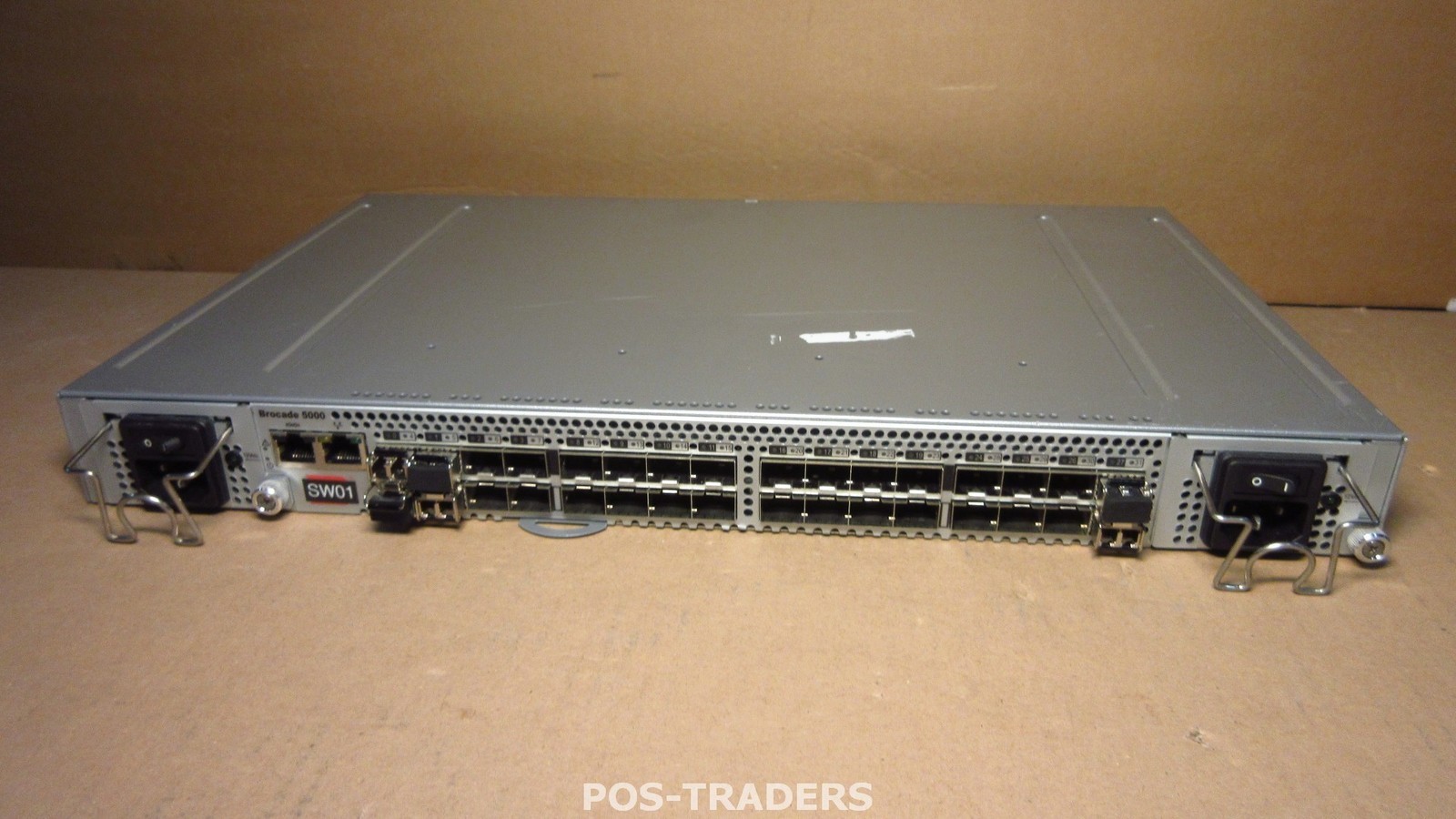 EMC Brocade 5000 JY127 DL-5020-0001 32x FC Switch 4GB Ports INCL 6X SFP'S