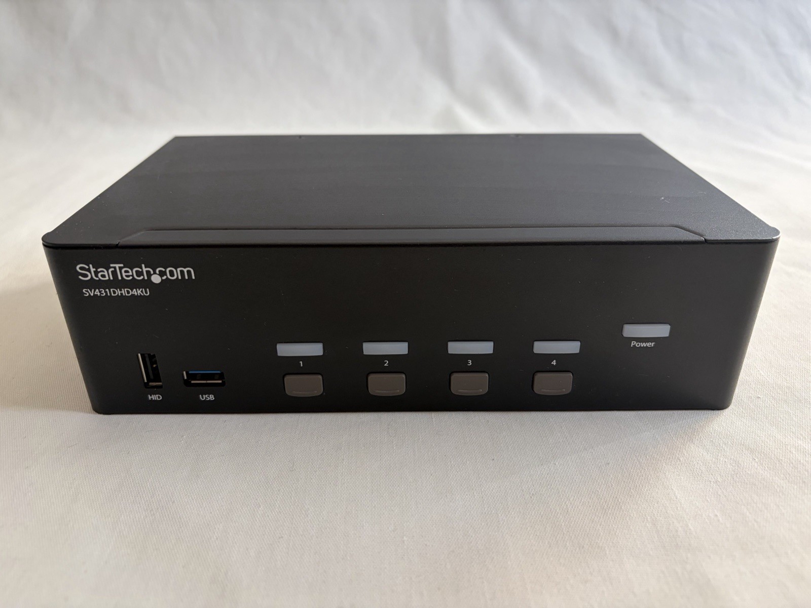 STARTECH.COM SV431DHD4KU HDMI 4 PORT 4K 30HZ DUAL DISPLAY KVM SWITCH