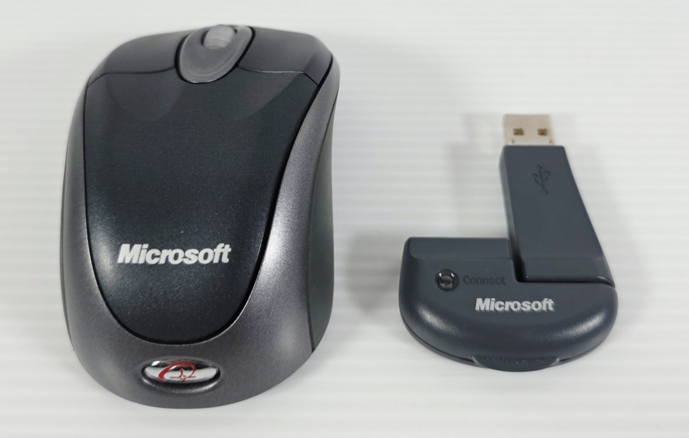 Microsoft Model 1023 Wireless Notebook Optical Mouse W/USB Receiver - Works Well