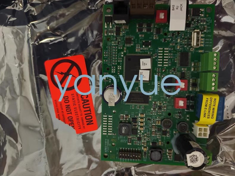 1PCS YORK SC-EQ 031-03610-000 communication board  new via FedEx or DHL