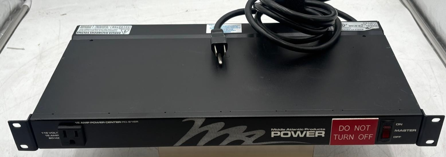 Middle Atlantic Products 115V 15A 60Hz Power Center PD-915R