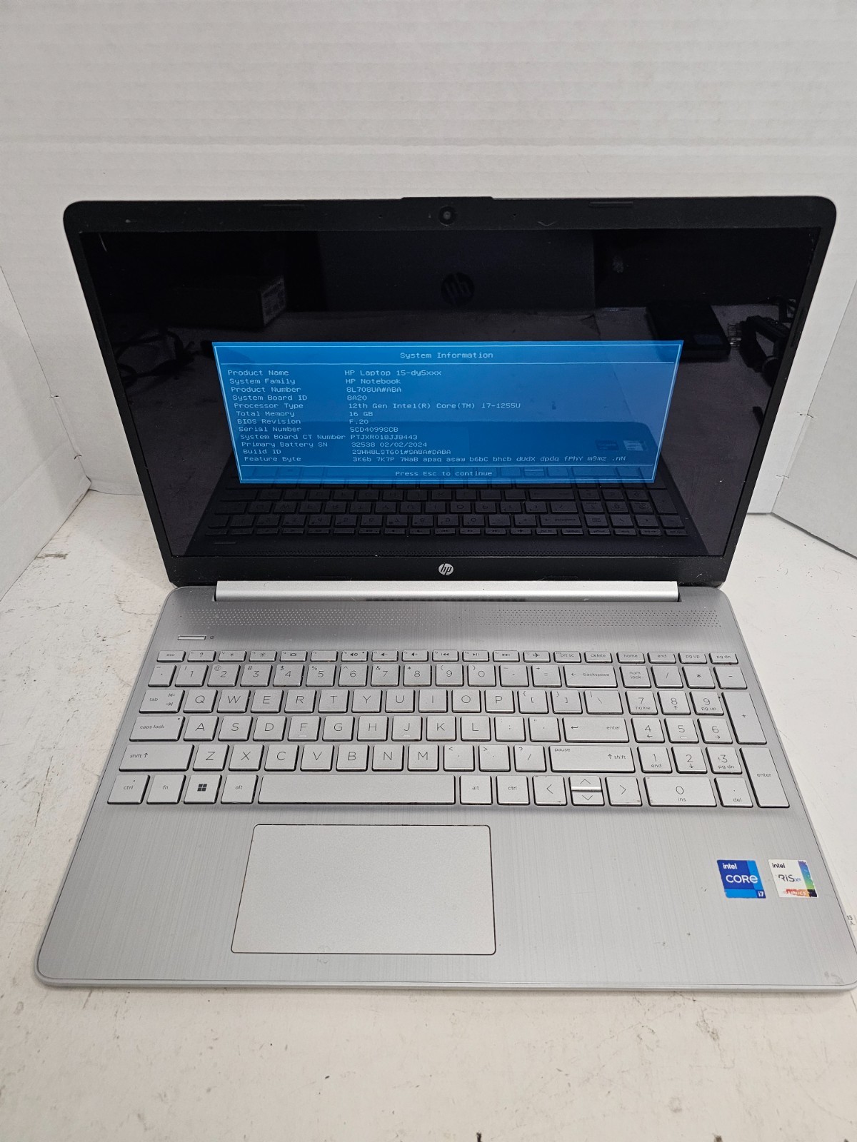 HP Laptop 15-dy5073dx i7-1255U 16GB RAM 512GB SSD NO OS #04