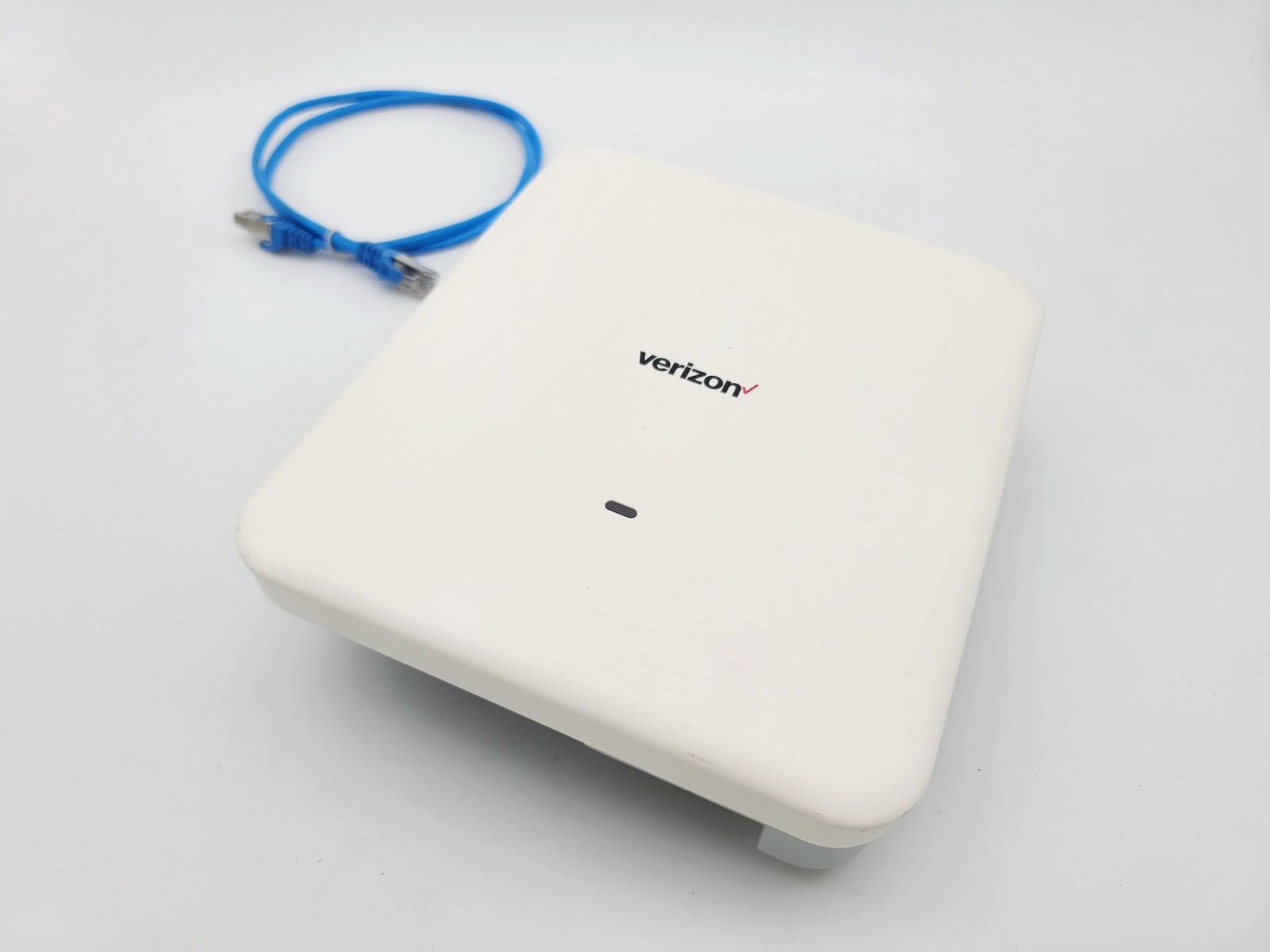 SAMSUNG SLS-BU10G 4G LTE NETWORK EXTENDER 2 FOR ENTERPRISE VERIZON WIRELESS