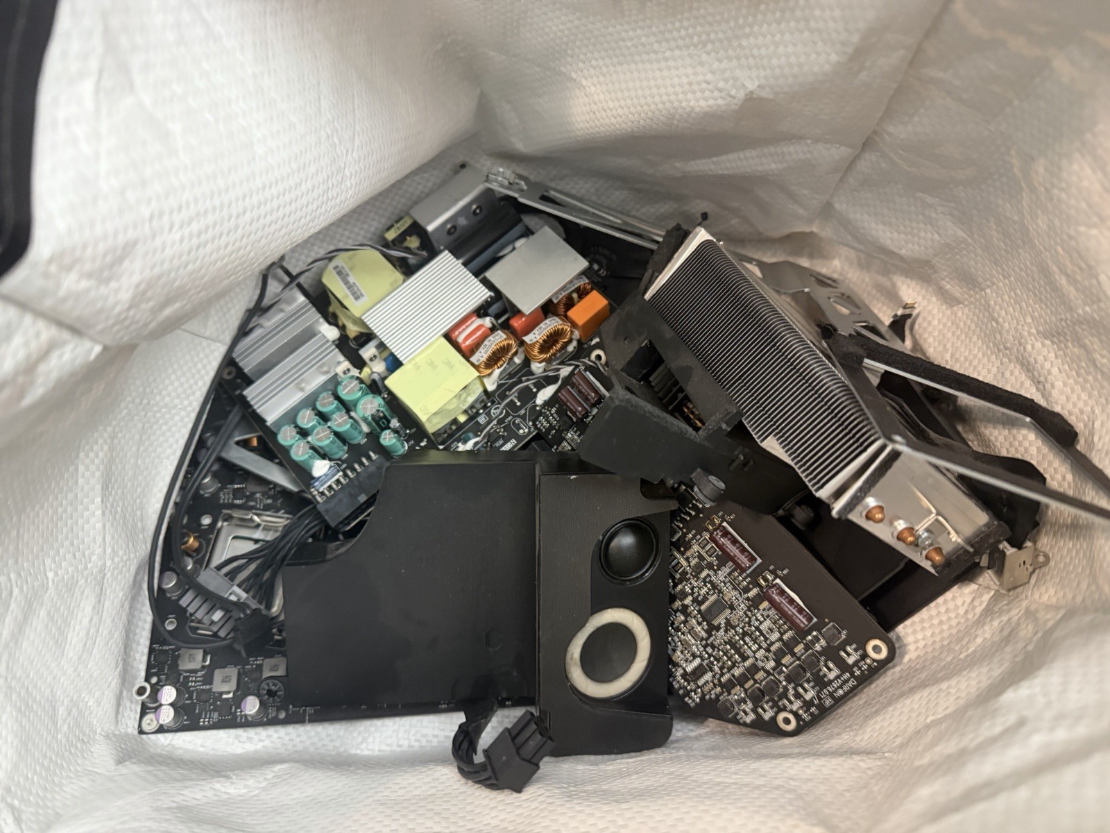apple imac late 2009 27inch miscellaneous parts ROUGH CONDITIONS