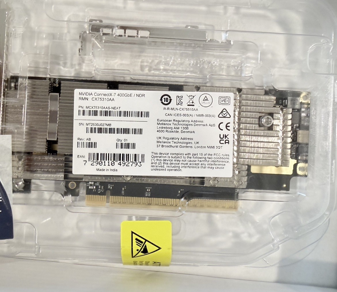 NEW NVIDIA ConnectX-7 400GbE NDR OSFP PCIe 5.0 MCX75310AAS-NEAT Dual Bracket